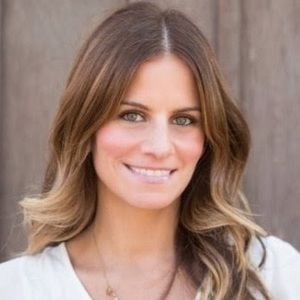 Meet your Posher, Carine